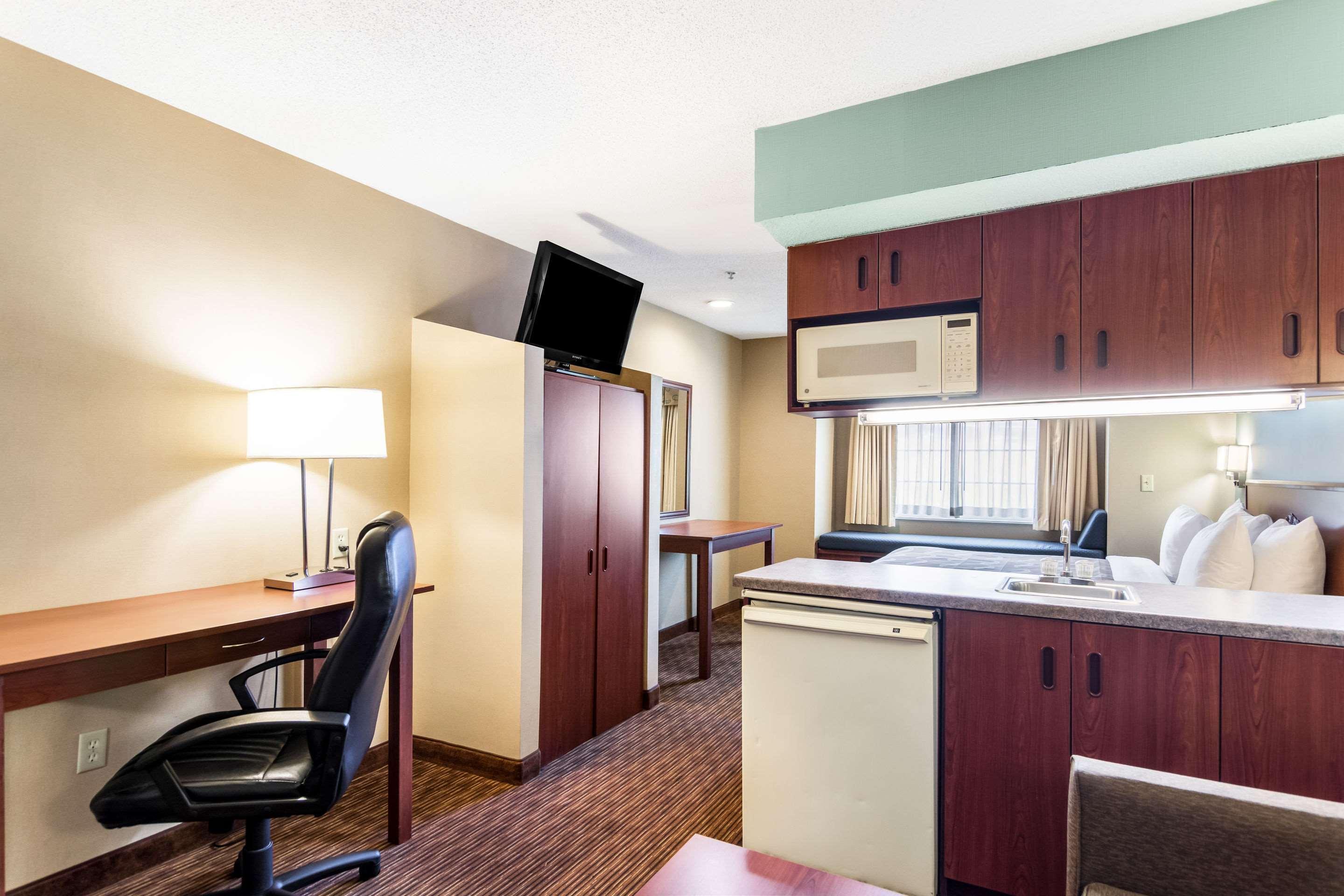Quality Inn Chester - South Richmond Eksteriør bilde