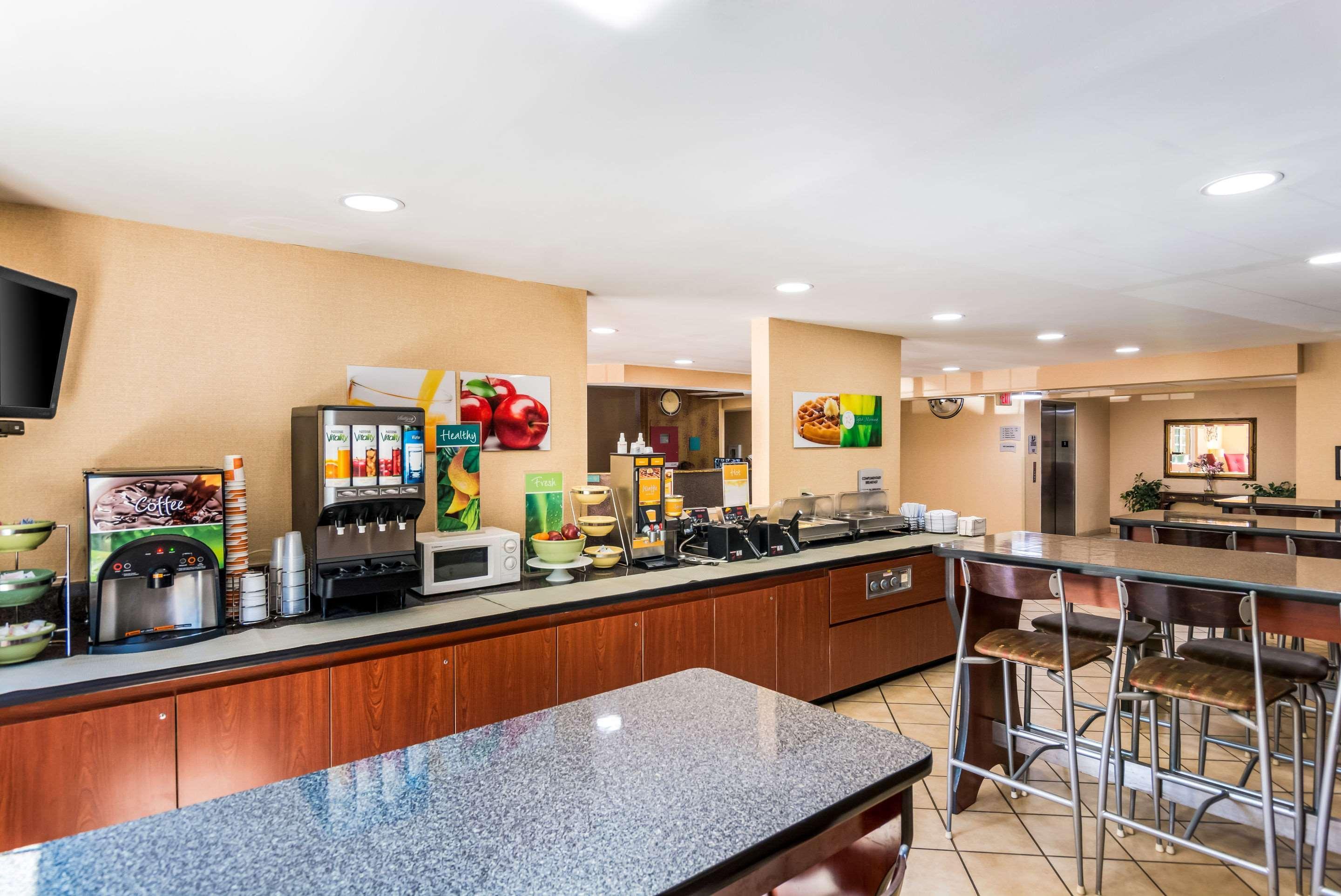 Quality Inn Chester - South Richmond Eksteriør bilde