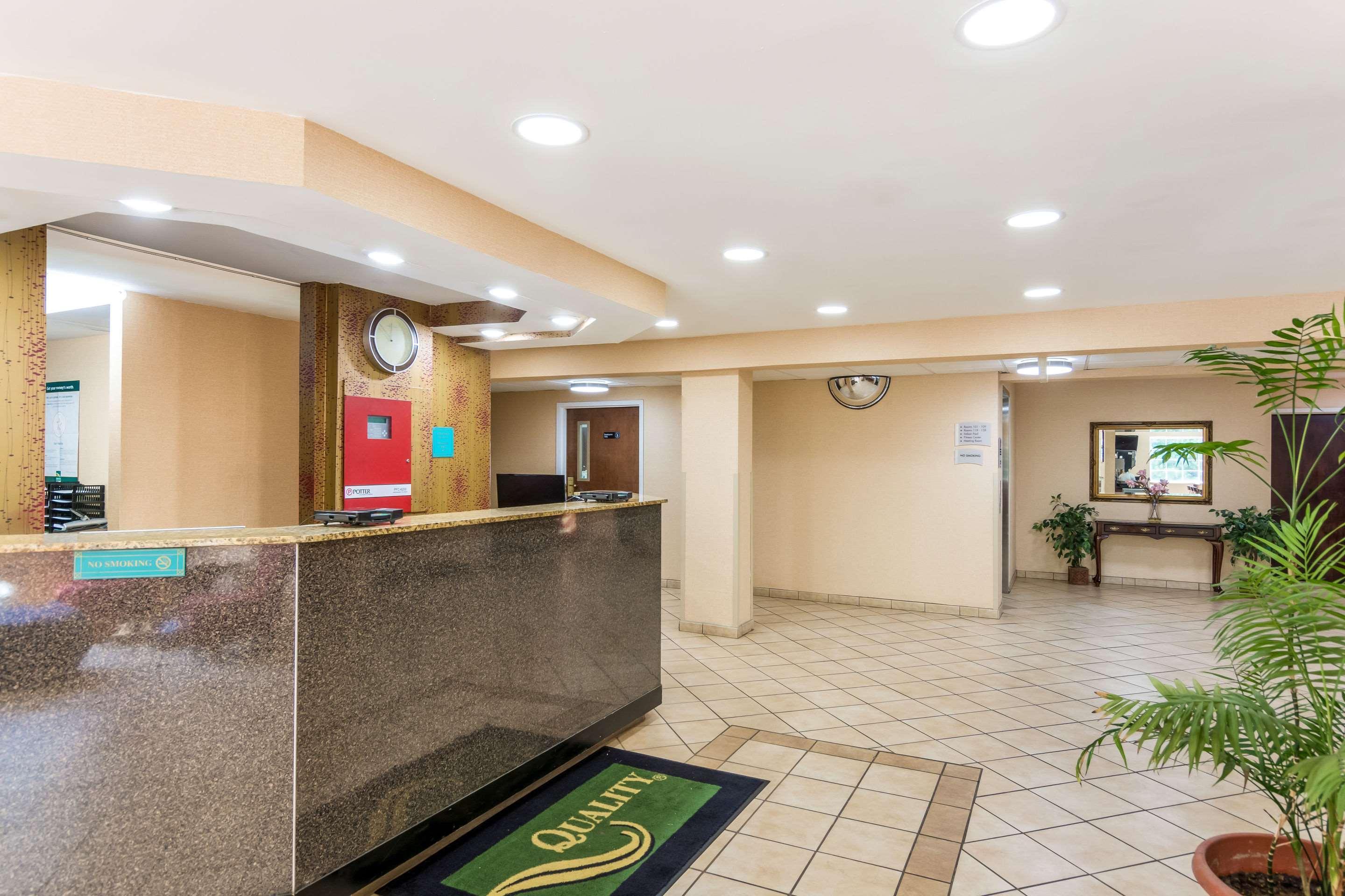 Quality Inn Chester - South Richmond Eksteriør bilde