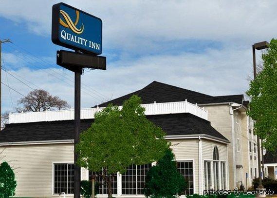Quality Inn Chester - South Richmond Eksteriør bilde