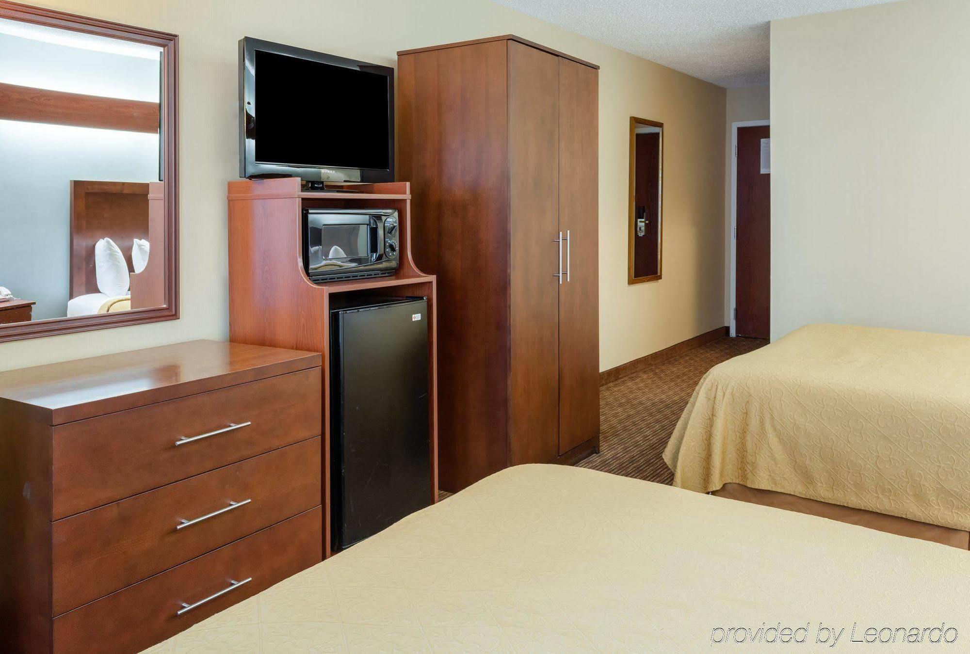 Quality Inn Chester - South Richmond Eksteriør bilde