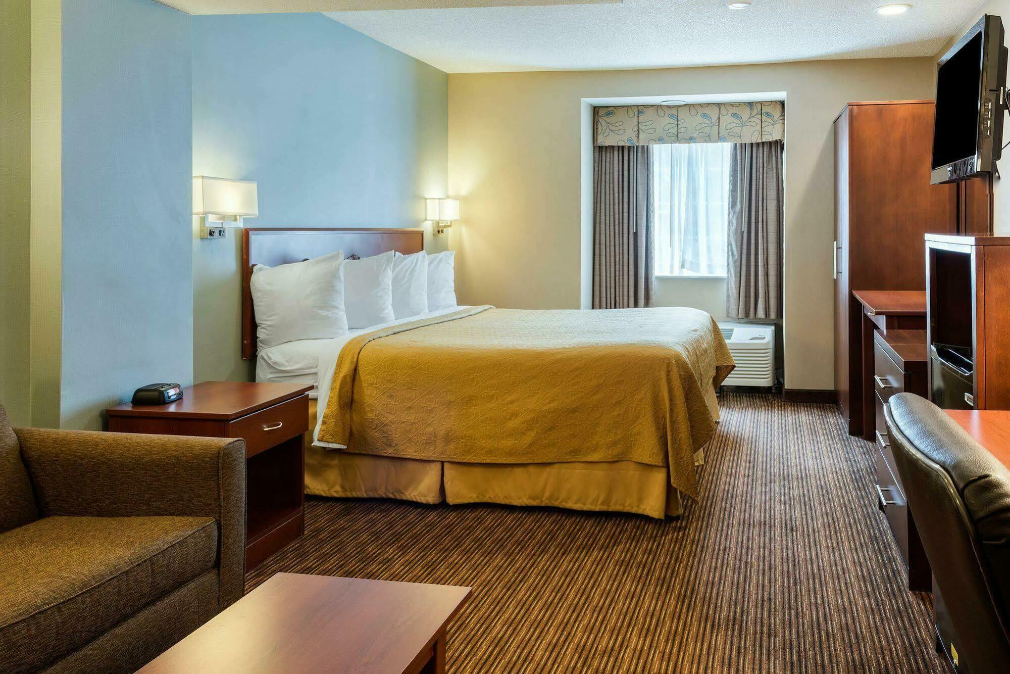 Quality Inn Chester - South Richmond Eksteriør bilde